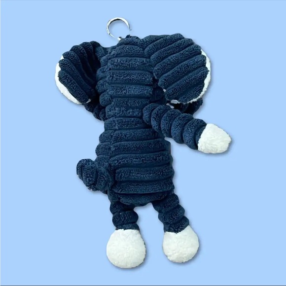 Elephant Keychain - Picture 2 of 3